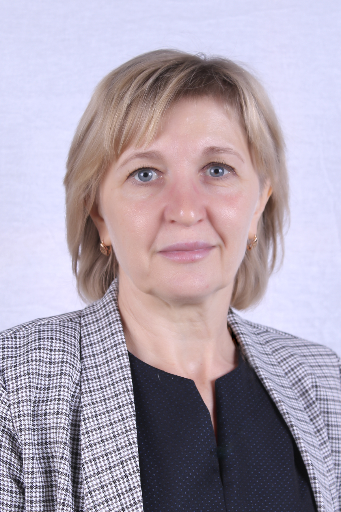 Зубарева Елена Ивановна.