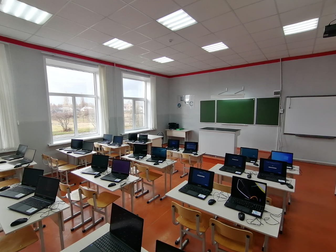 Изображения кабинета.